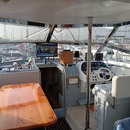Bateau Cocoon En Amoureux Bordeaux Exterior foto